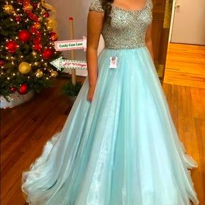 MacDuggal Ballgown